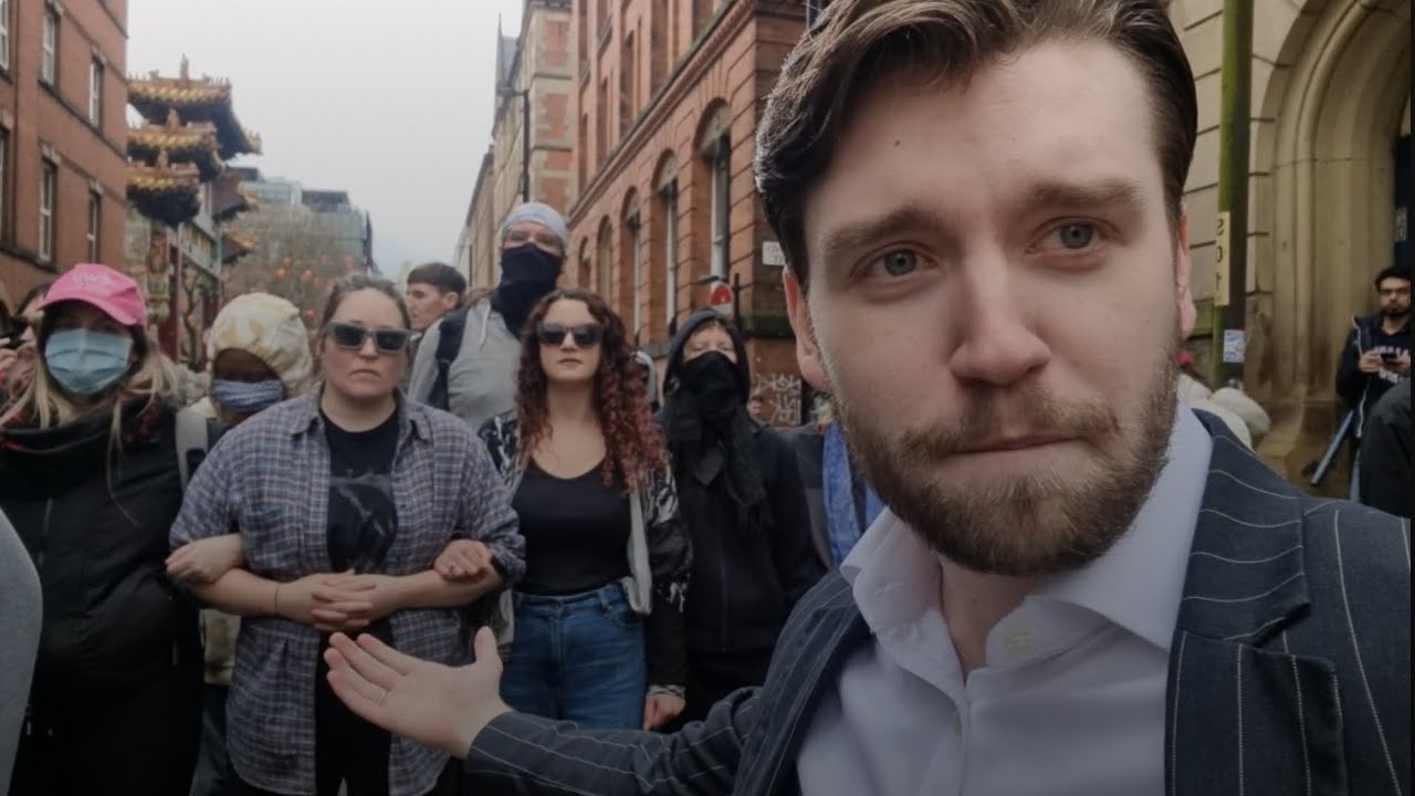 &laquo;Патриоты контролируют ситуацию, &laquo;Антифа&raquo; жестко разгромлена&raquo; | Манчестер