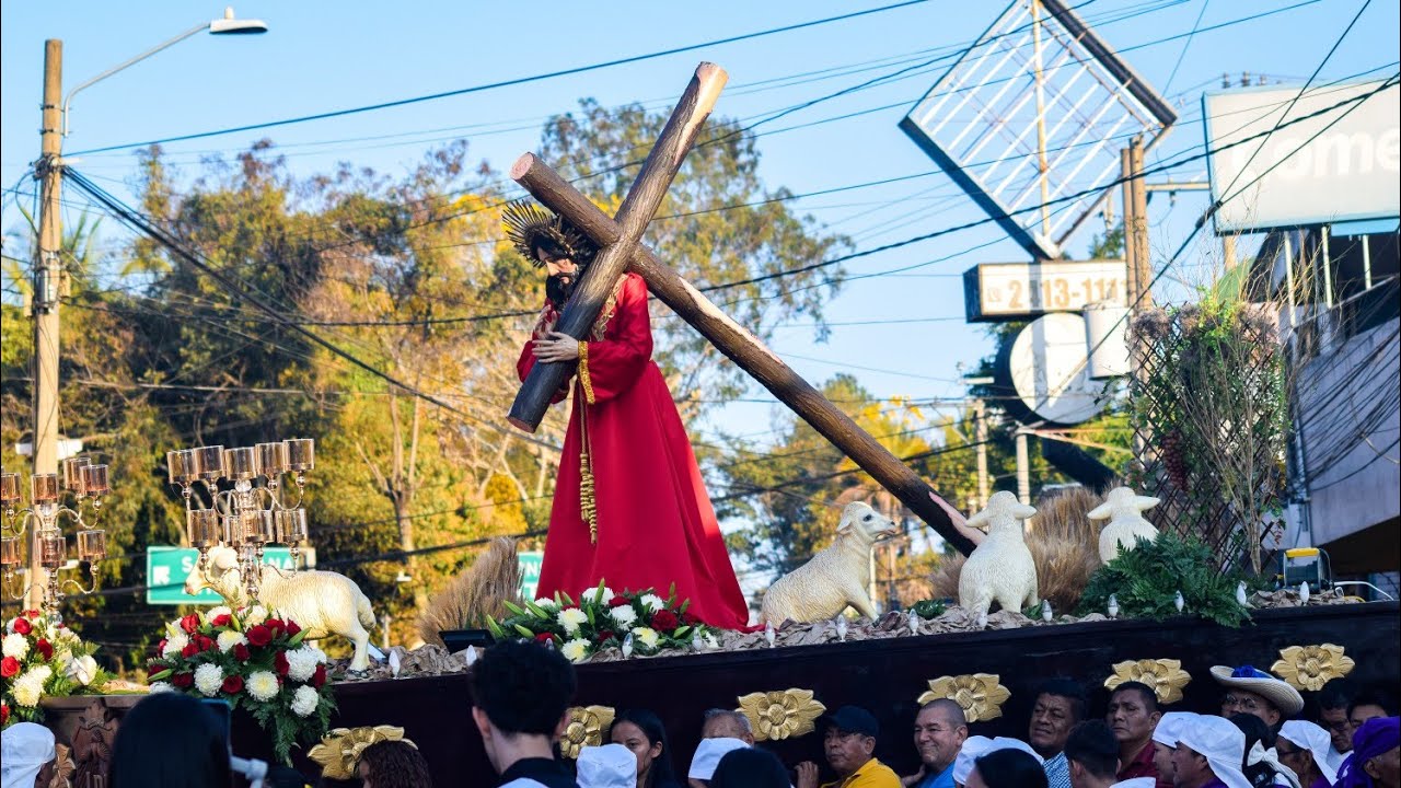 Cortejo procesional dulce Nombre de Jesús 2026 en Ahuachapán, Semana Santa en El Salvador ☦️