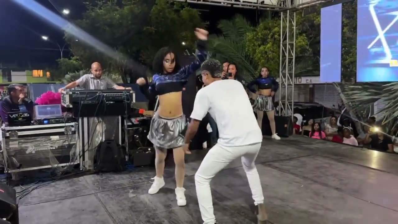 Oye soltera en vivo - Jhon Bike 2025