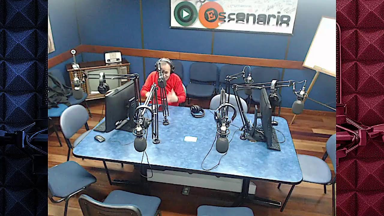VIEJOS TIEMPOS - Dos gallos hablando de...