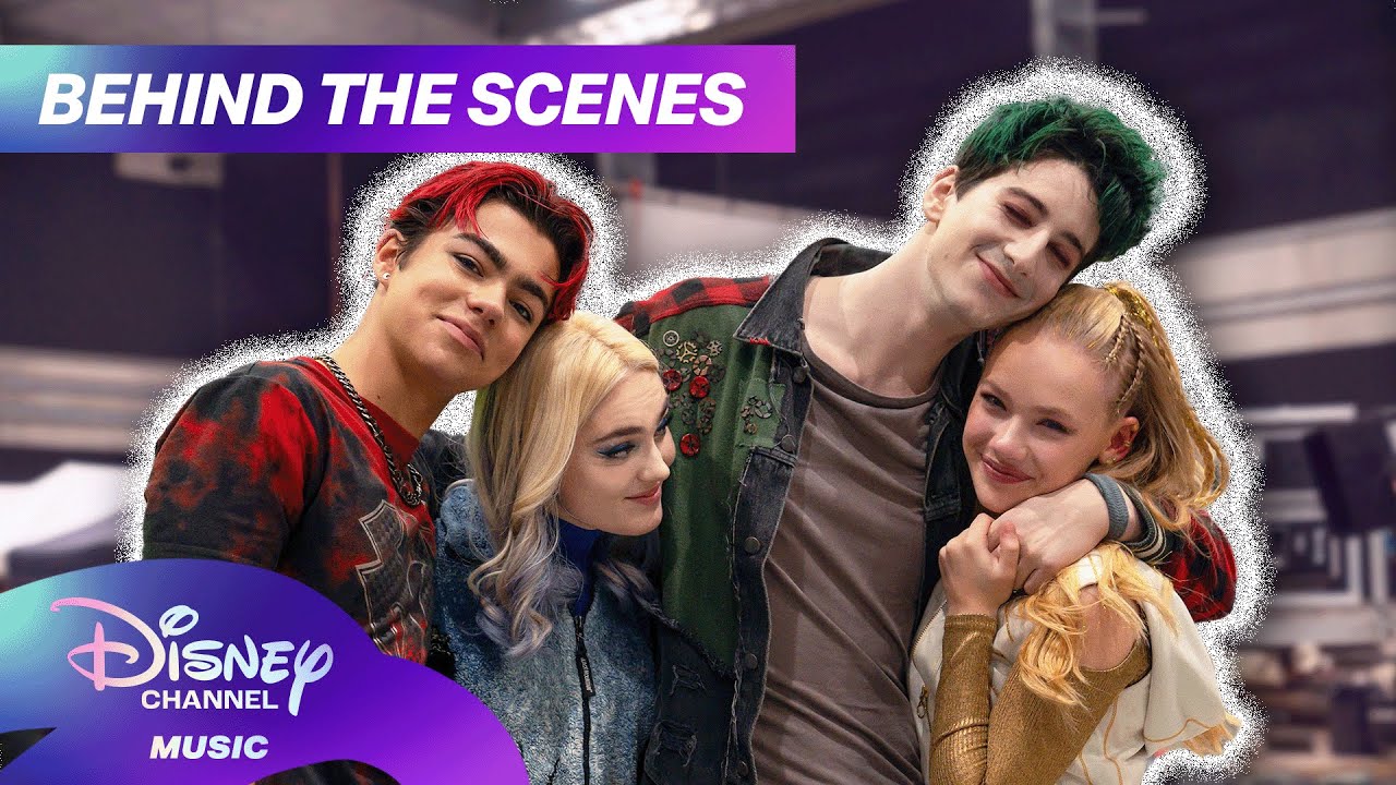 ZOMBIES 4: BTS Day in the Life | Meg & Milo Welcome Malachi & Freya & More! 💚  @disneychannelmusic
