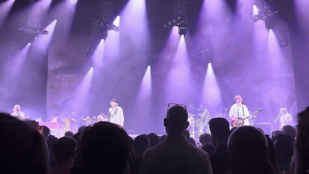Vampire Weekend - Full Encore (May 31, 2025 at the Met in Philadelphia, PA)