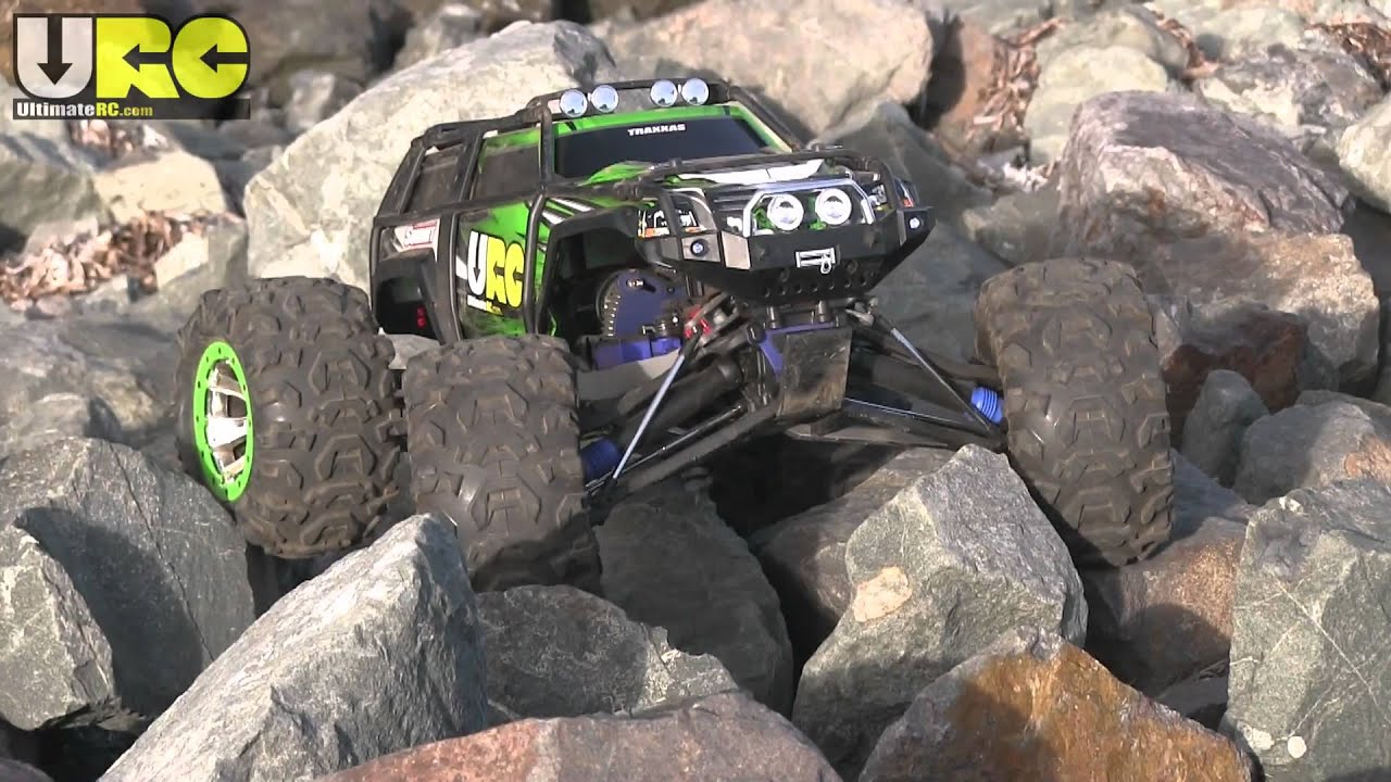 Traxxas Summit on the Rocks, box stock no music - Part 1