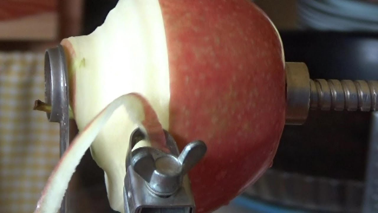 Apfelkringel gewünscht? Unser neuer Apfelschäler, -entkerner, -schneider macht's