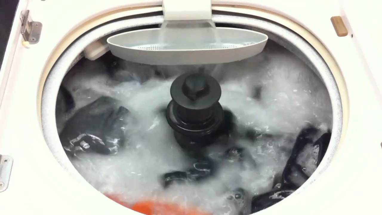 Strong Agitation in the 1964 Montgomery Ward Automatic Washer
