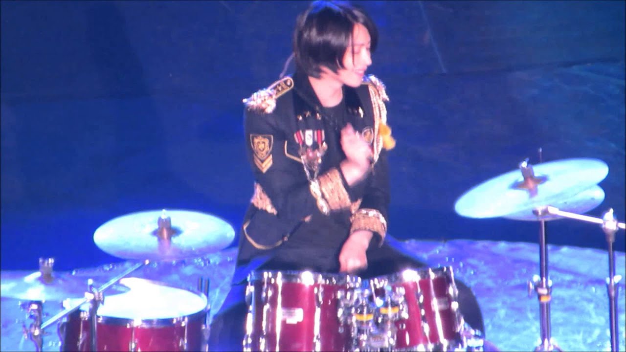 141130 SS6 IN TAIWAN SORRY SORRY 希澈 heechul 打鼓