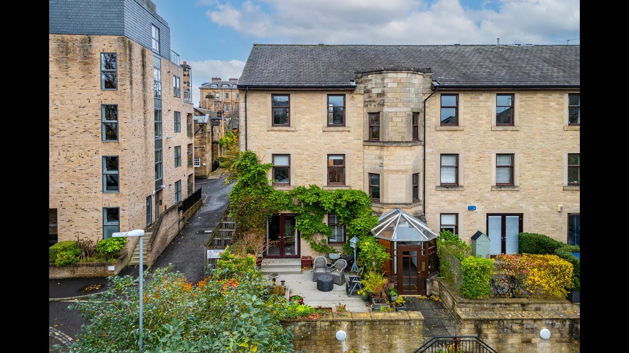 15 Redlands Road, Kelvinside, Glasgow, G12 0SJ