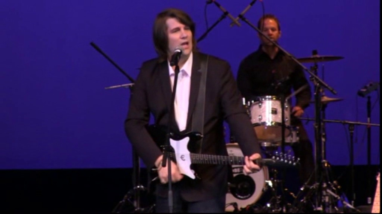James Popenhagen ( Del Shannon tribute show )   Sat 8th July 2017 Birmingham England