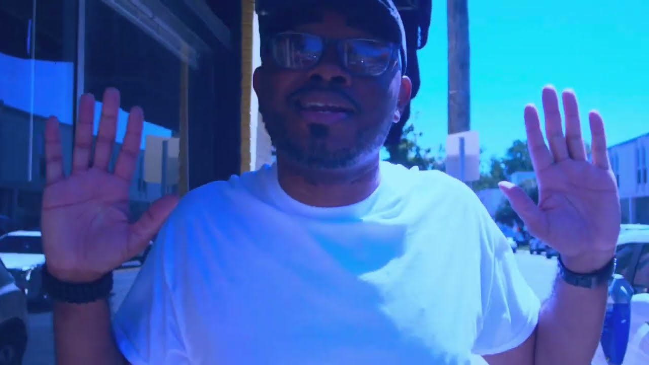 Kenn Starr & Kev Brown - Hennessy Straight/And What [Official Video]