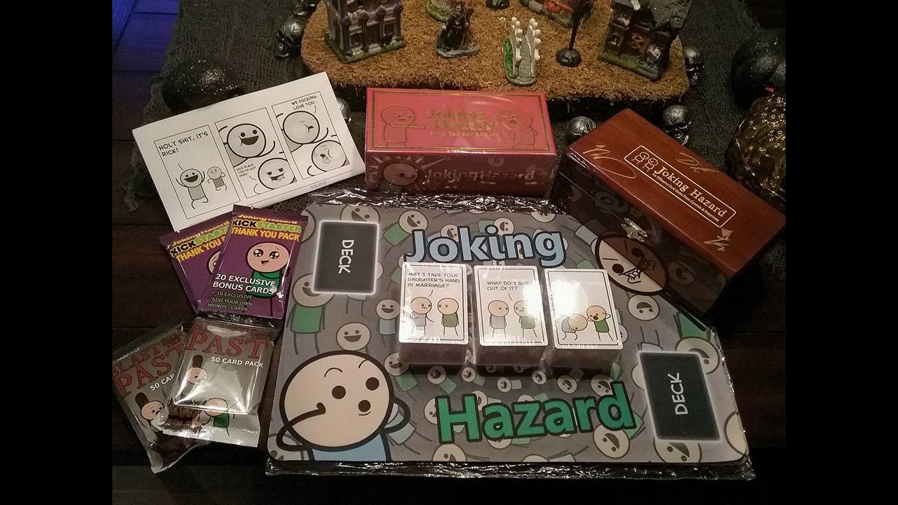JOKING HAZARD WOOD BOX COLLECTOR'S EDITION