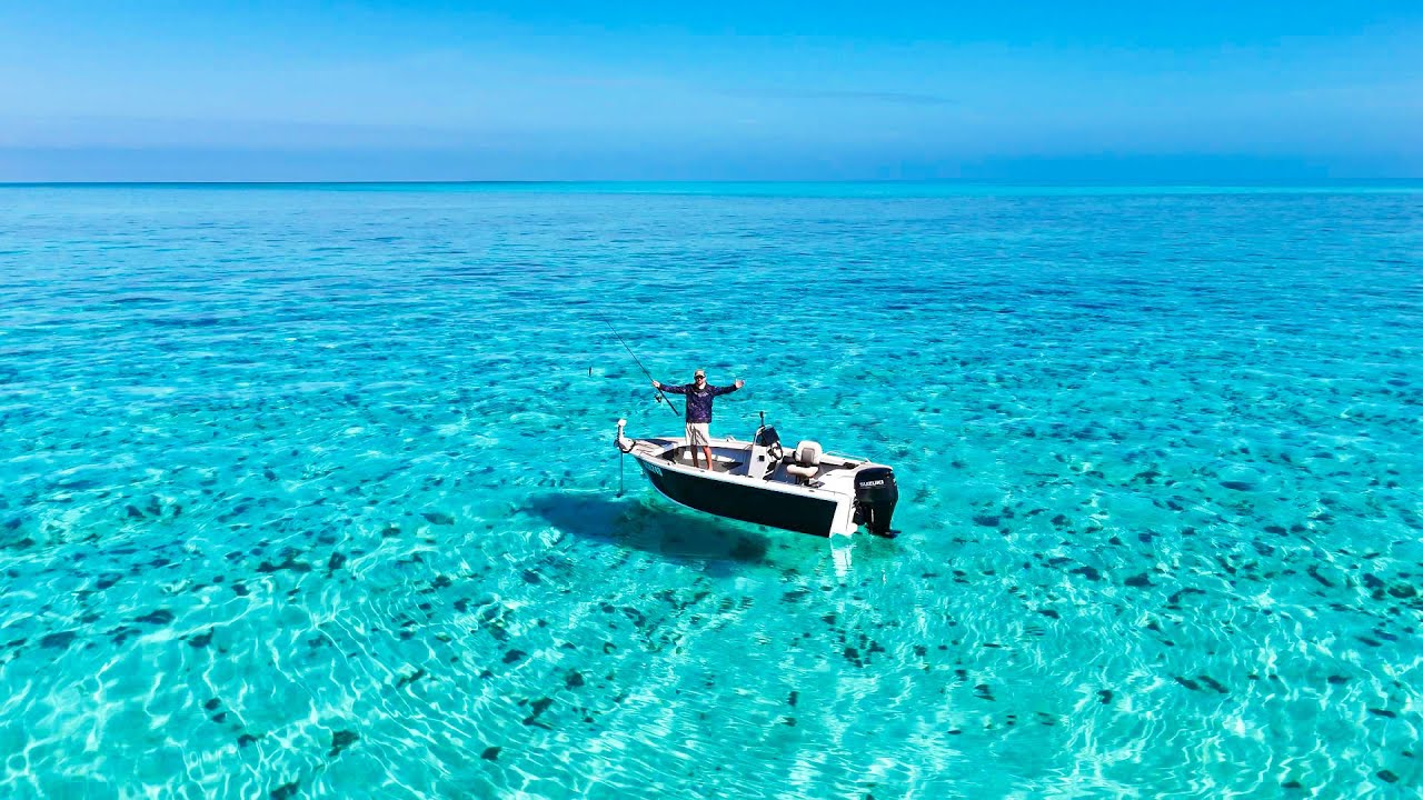 ALONE 100km Offshore Fishing (DISASTER Happens)