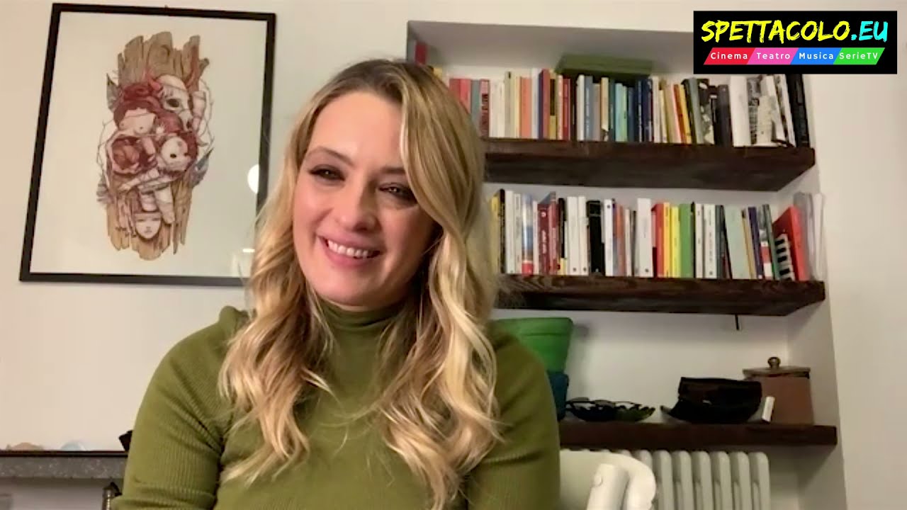 Mare fuori 2, intervista a Carolina Crescentini: «Paola adora Naditza e Filippo e combatte per loro»