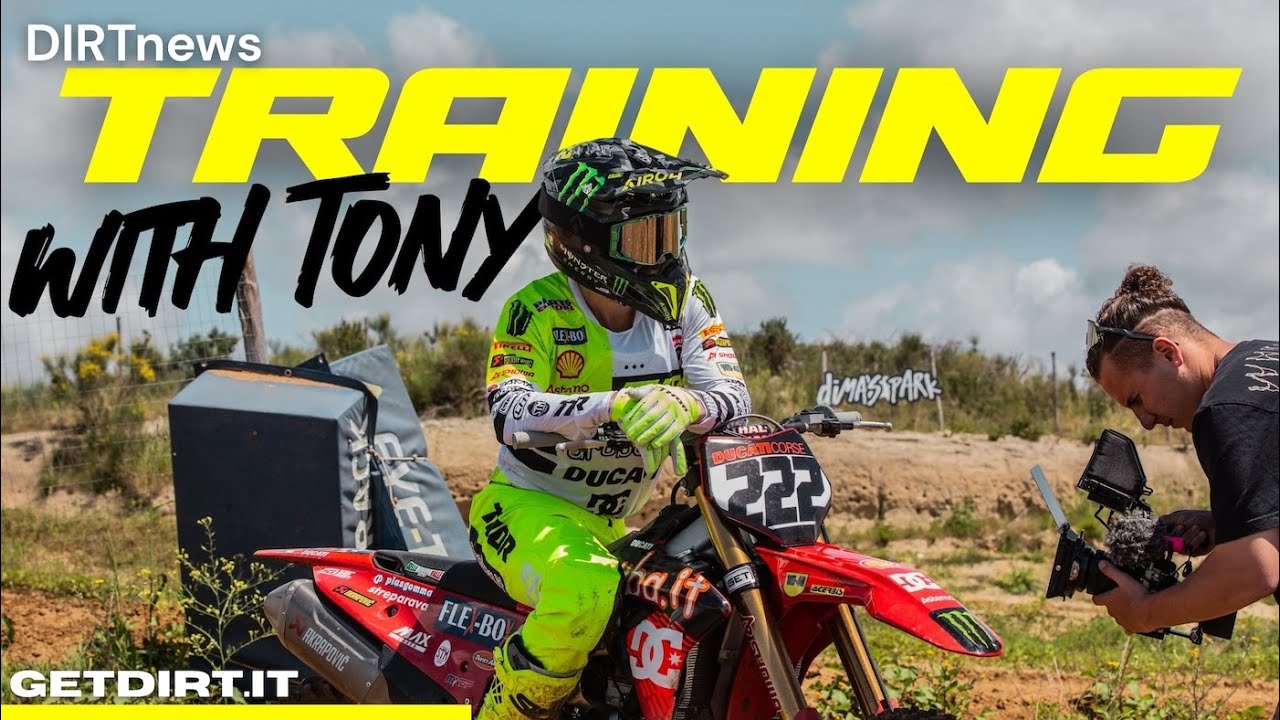 Tony Cairoli in allenamento con la Ducati Desmo450 MX - Full video RAW