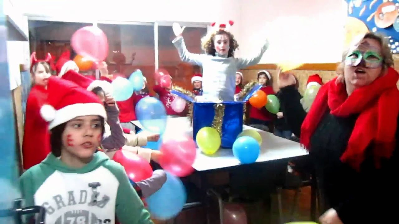 EIS Christmas lipdub