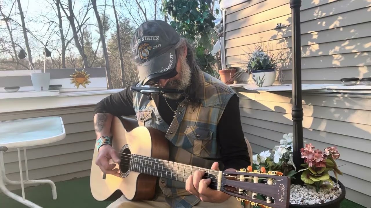 HIT THAT ROAD AGAIN;words@music g.carts