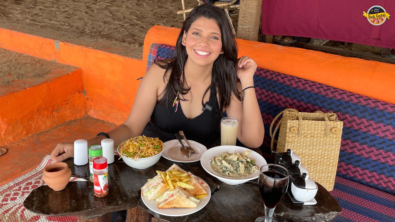 Best Goa Beach Shack to Enjoy Food 😋 & View , Morjhim Beach | Goa Street Food | Goa Beach Food