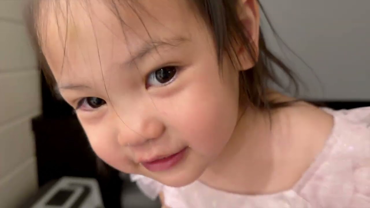 Потребительские дети | Видеоблог Минни 2739