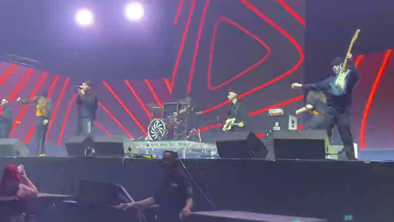 Boston Manor “Crocus” Live @ Heavy Music Awards, OVO Wembley Arena, London 26/5/23