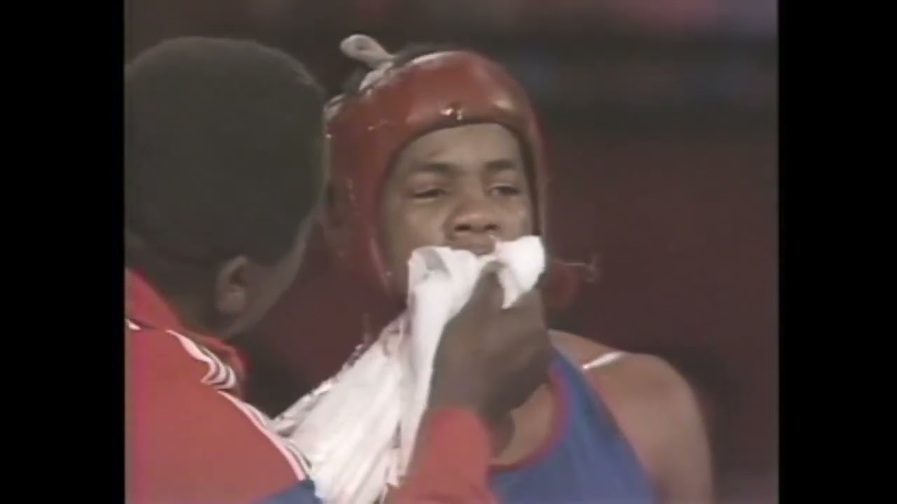 Manuel Martínez (CUB) vs. Kennedy McKinney (USA) US-Cuba Duals 1988 (54kg)