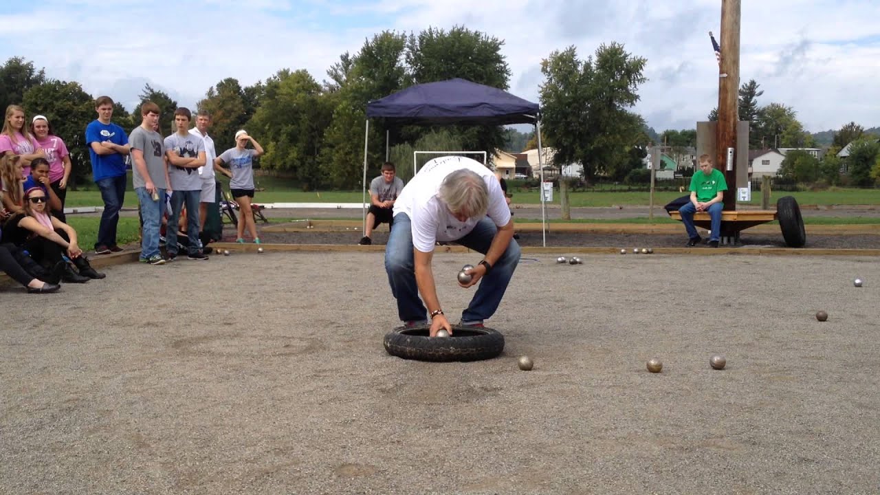 Marco Foyot giving a tire Demo at Zanesfield Petanque Club