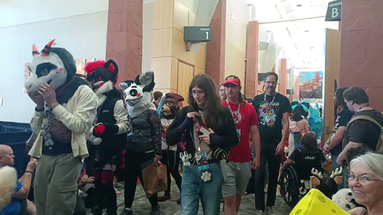 AWU 2025 Fursuit parade 