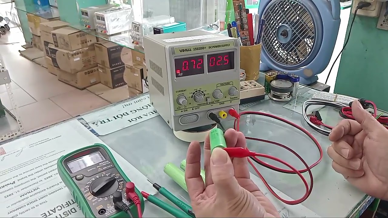 HƯỚNG DẪN CÁCH KÍCH PIN KHI PIN HẾT VOL SẠC KHÔNG VÔ ĐIỆN
