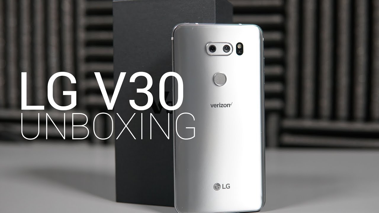 LG V30 Unboxing!