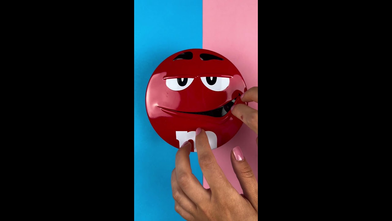 Crunch & Color: MMS ASMR Reveal