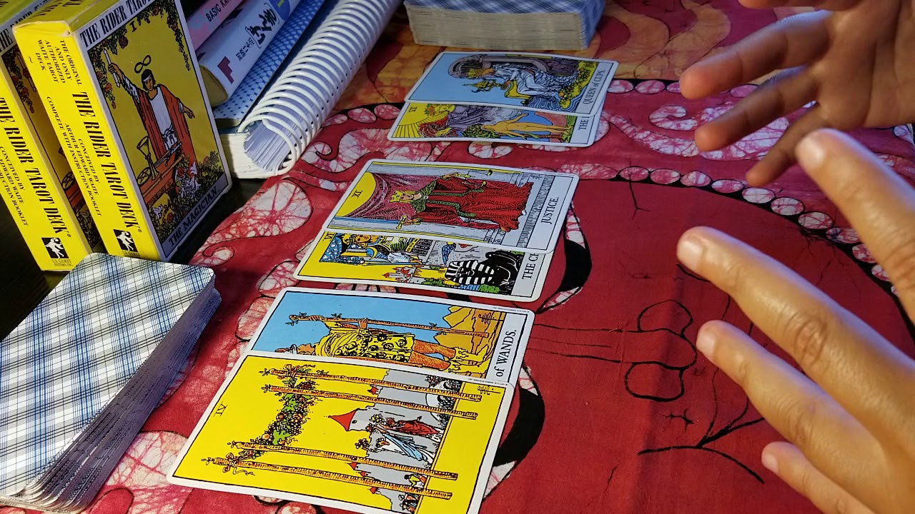 Pisces - June 2018 - You've met the one! - Love reading