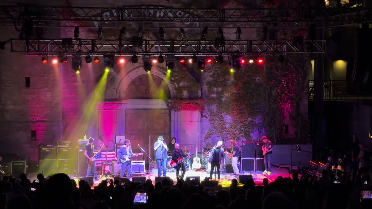 Spin Doctors, Gin Blossoms & Blues Traveler - 