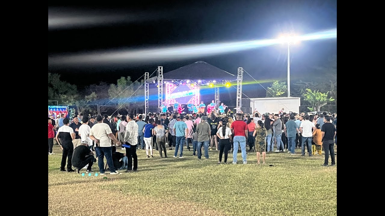 Gran Aniversario de Ociel y su Chanchona con el sabor de Atardecer Tropical