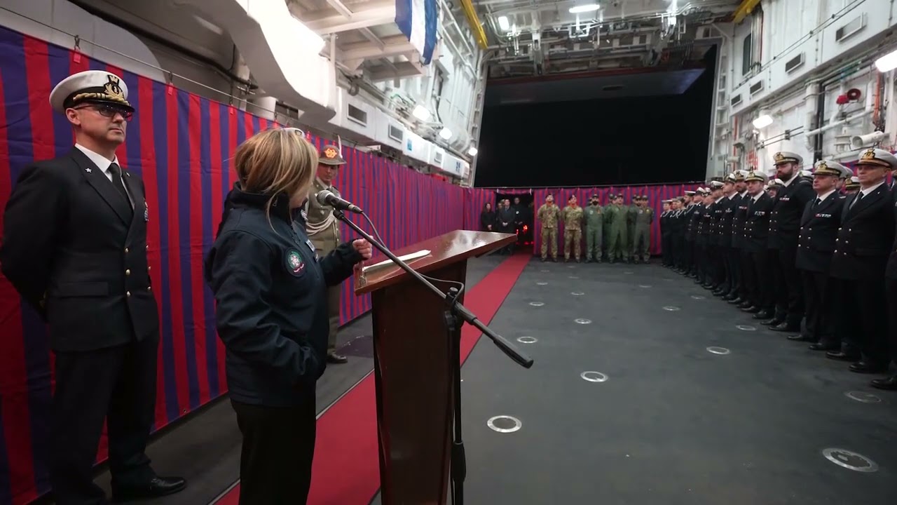 Sulla nave della Marina Militare italiana “Carabiniere”, durante la mia visita in Algeria