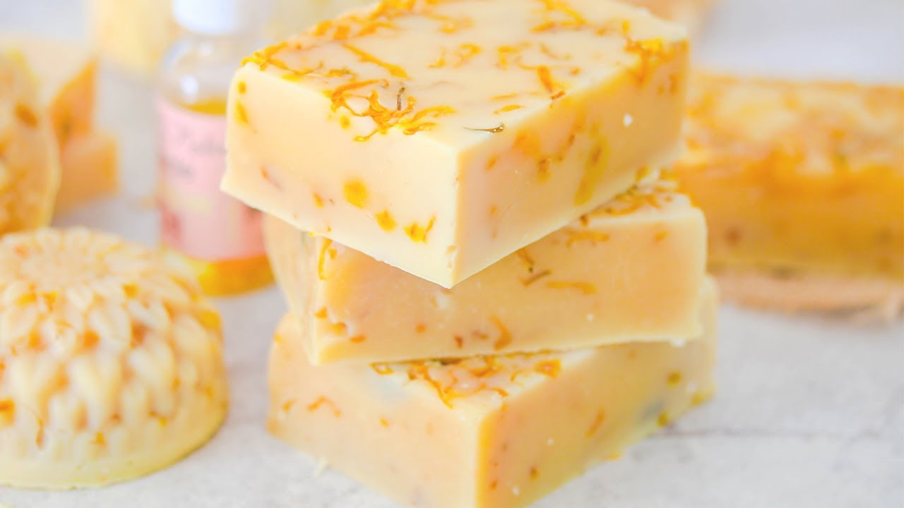 THE BEST DIY Calendula Melt and Pour Soap!