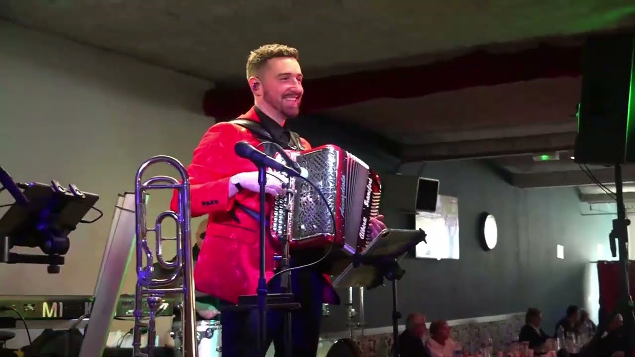 ALDO FELICIANO au bon temps Aurillac mars 2025 Pasodobles Mexicains