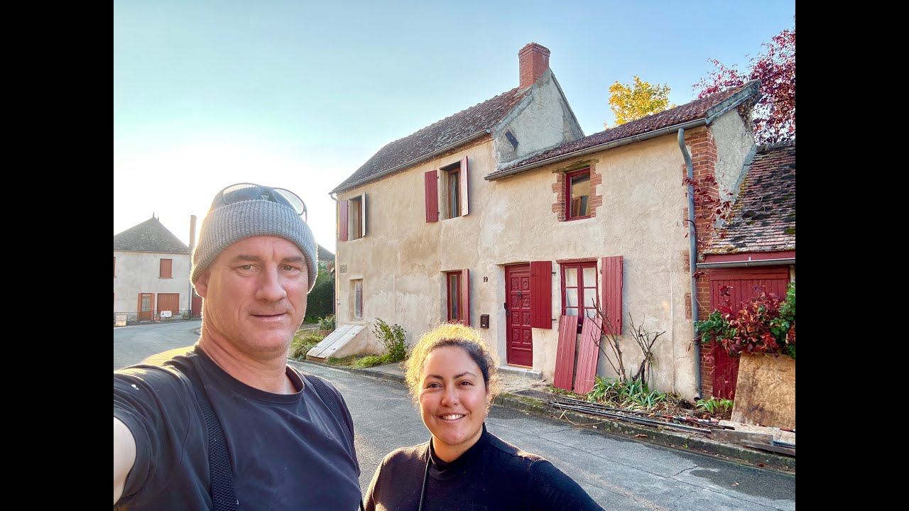 Rendering the entire Cottage, Life in central France's countryside. EP 157