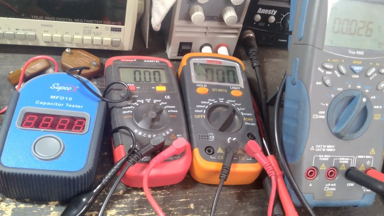Spanish 🤔 Comparacion A Capacimetro ELIKE DT-6013