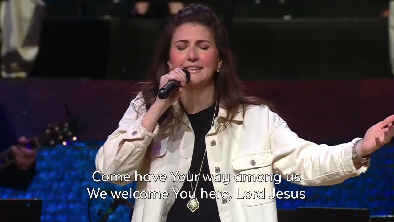 Hosanna (Praise Is Rising) - Brentwood Baptist Church Choir & Orchestra