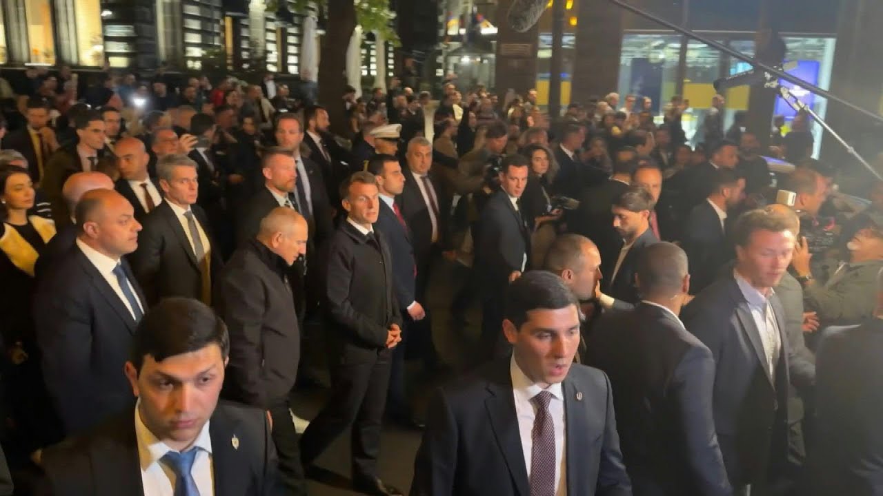 President Macron greeted by large crowd before EPC meeting in Armenia | AFP