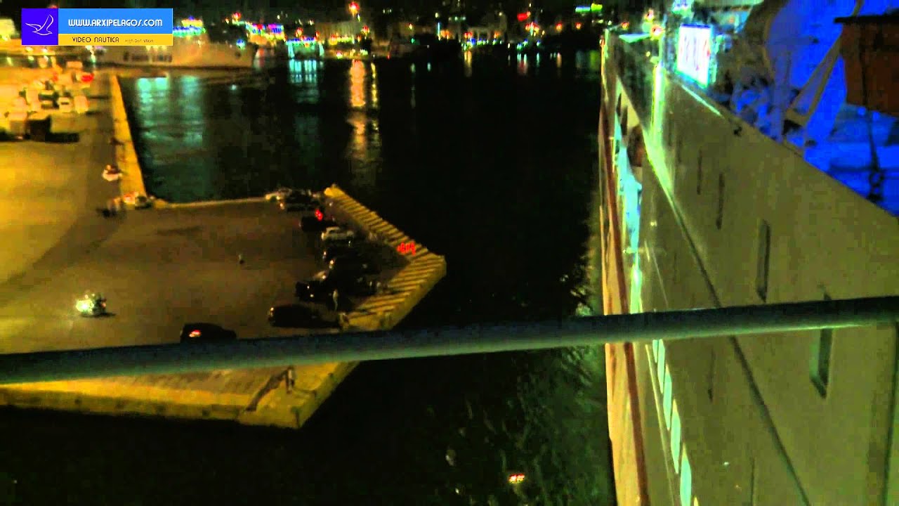 FESTOS PALACE - Night Departure from Piraeus Port
