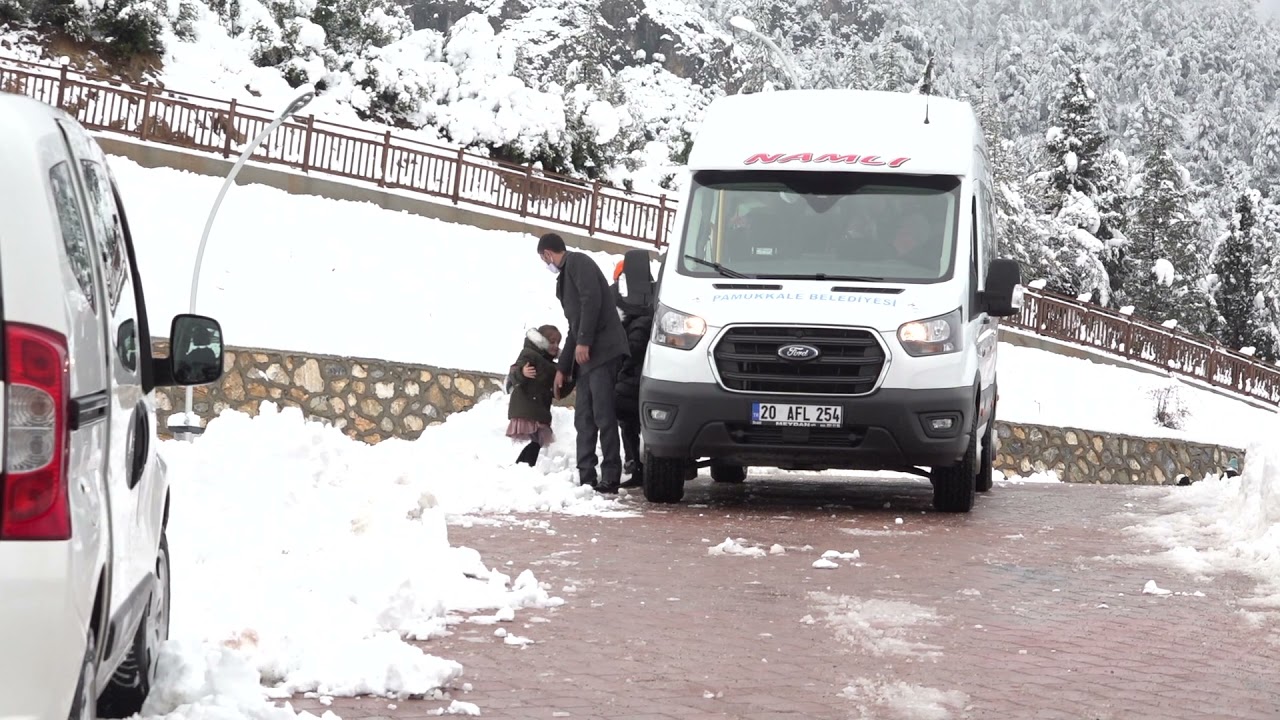 SEYİR TEPESİ BEYAZ ÖRTÜYLE BİR BAŞKA GÜZEL