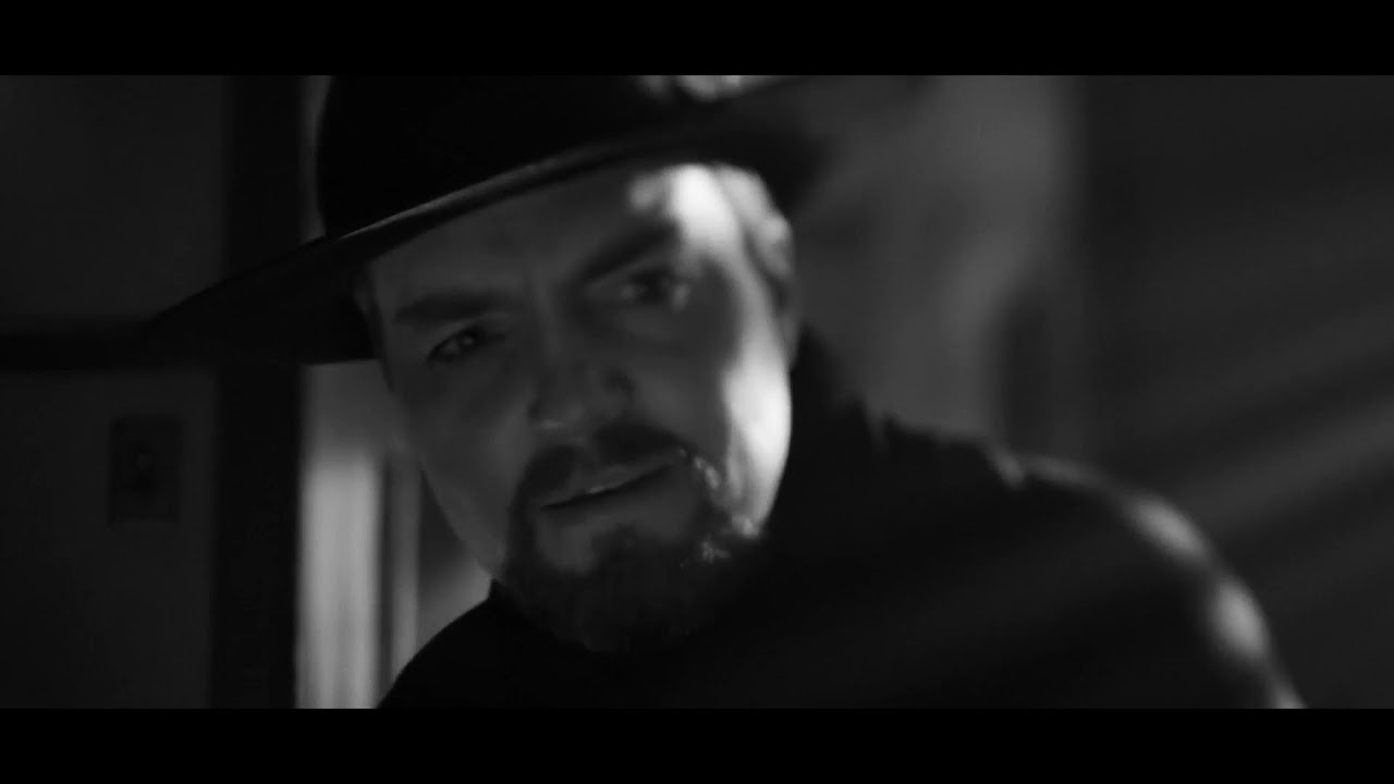 Orson Welles' appearance (Mank, 2020)
