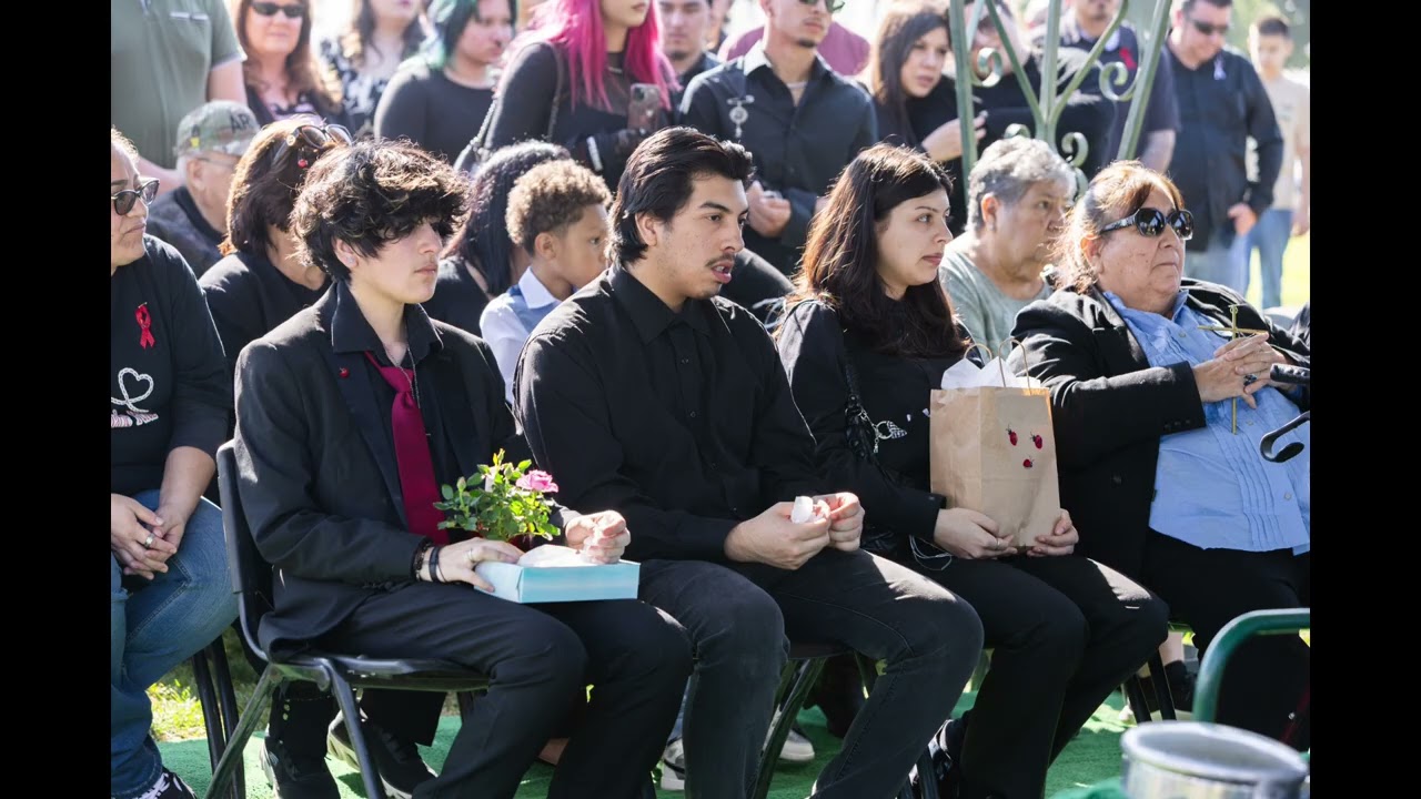Antoinette's funeral day 😪 