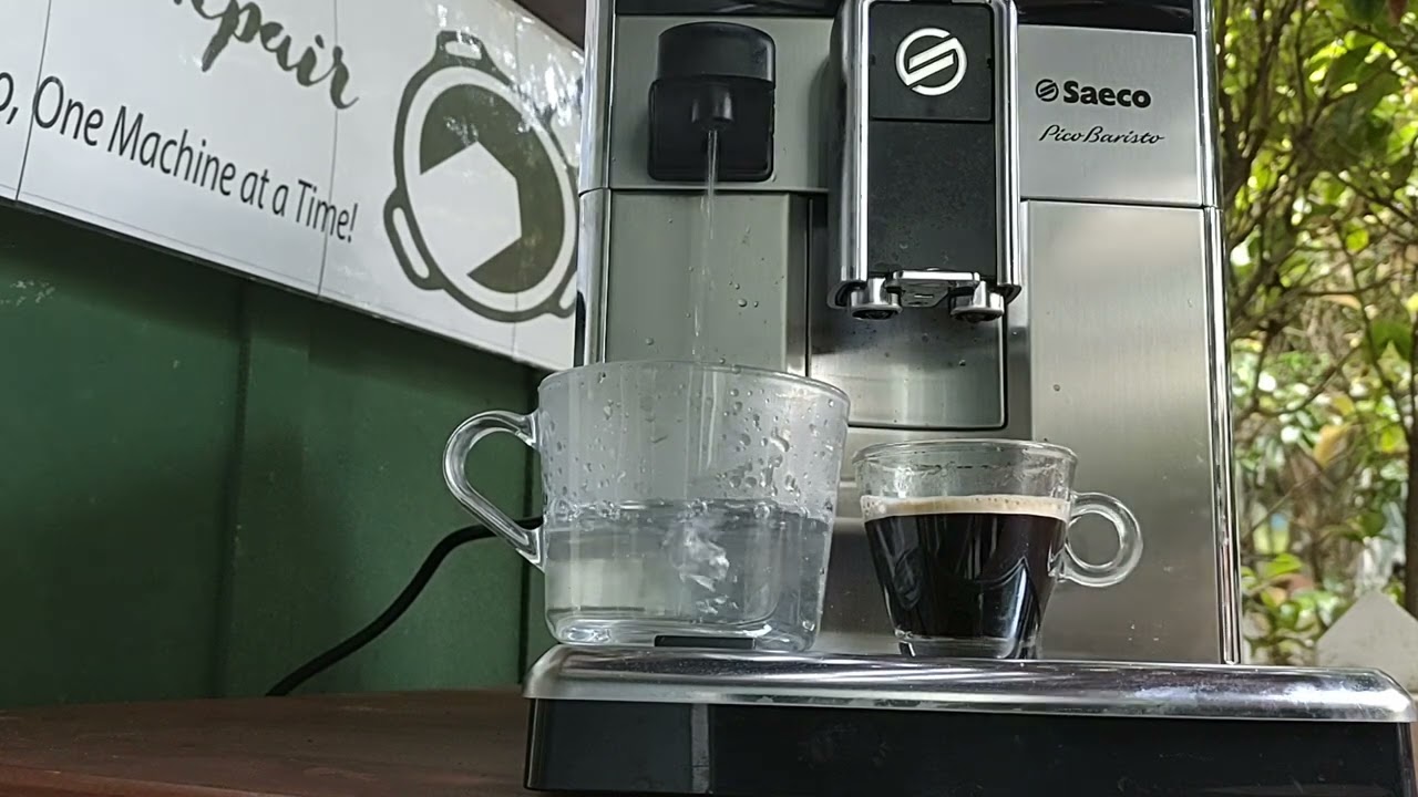 Saeco Pico Baristo Test: Espresso Shots, Hot Water, and Cappuccino Demo