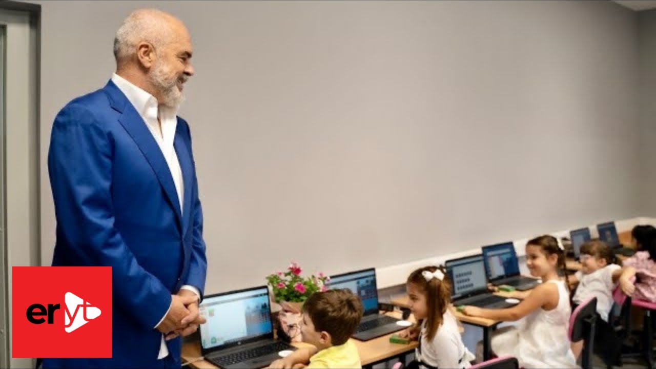 Kryeministri Edi Rama - Shkolla “Jeronim De Rada”, ku viti nis me gjeneratën e re të laboratorëve