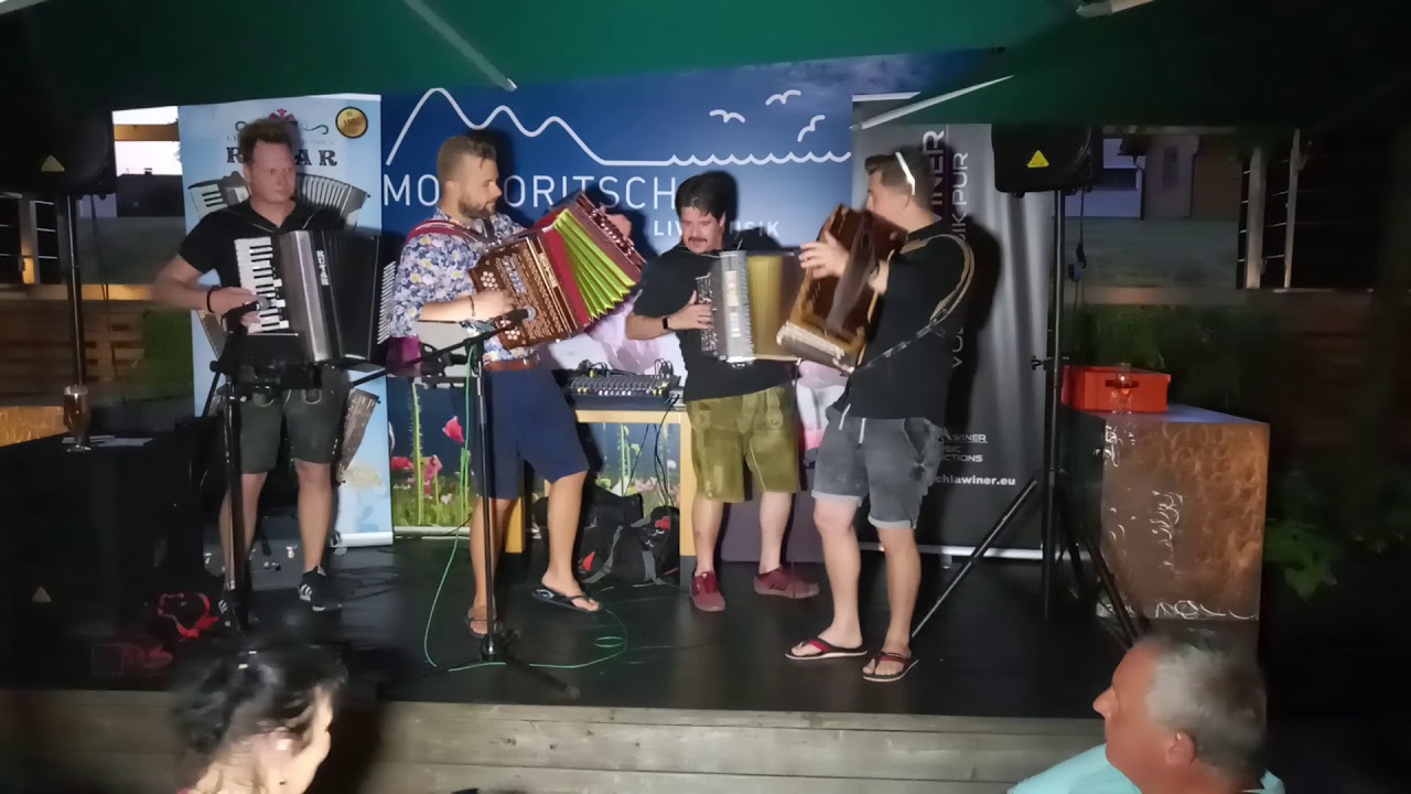 Die Schlawiner, Tomaž Boskin, Gašper Belaj, Avsenik - Polka naokrog, GH Mochoritsch © OlmHERZ