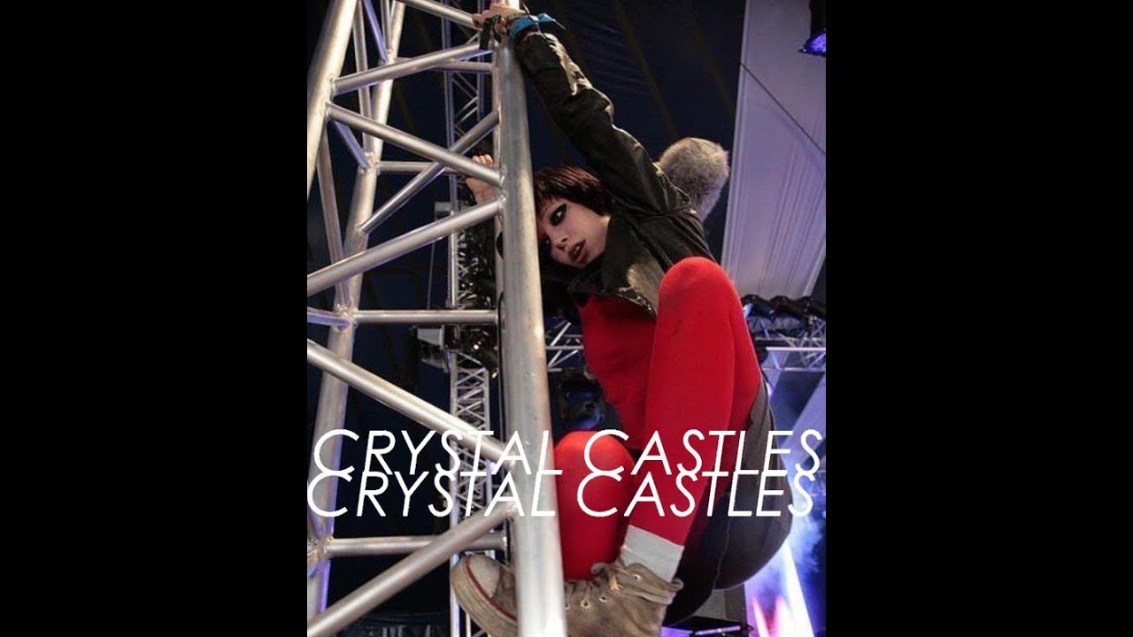 Crystal Castles Live At Glastonbury 2008 720p