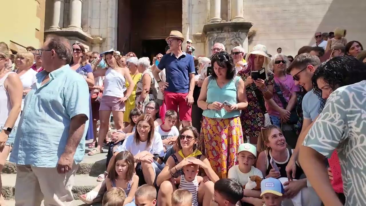 Esclata la Festa Major de la Bisbal d'Empordà 2025