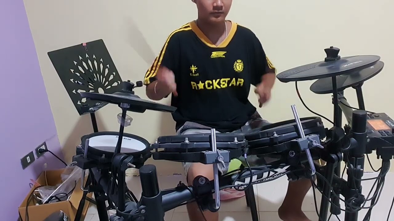 บางระจันวันเพ็ญ คาราบาว (Drum cover)Chef Drummer