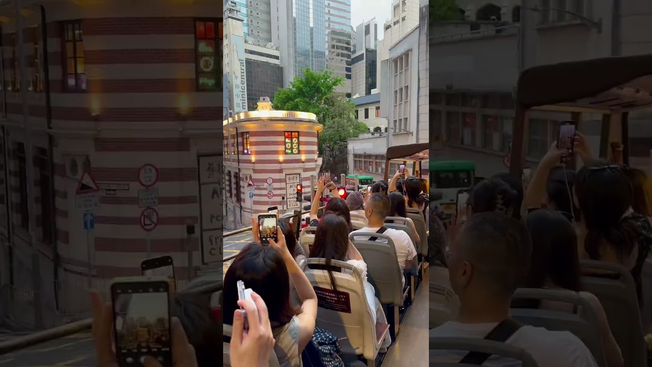 Rickshaw Sightseeing Bus - Open-top double-decker bus night tour