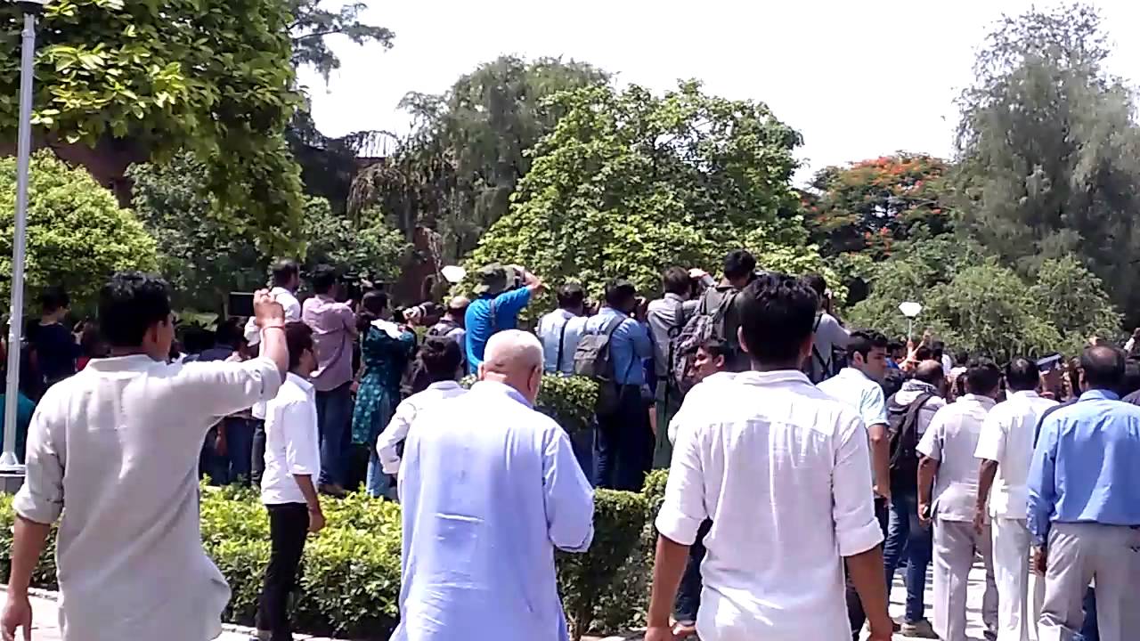 Abvp wins again DUSU elections 2016-17